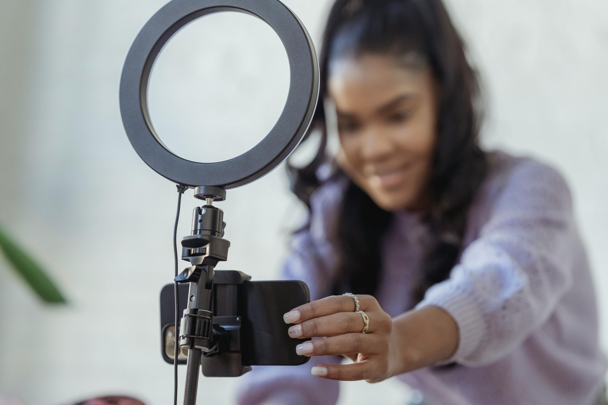 the-decline-of-influencer-marketing-in-latin-america-a-2025-guide-for-brands